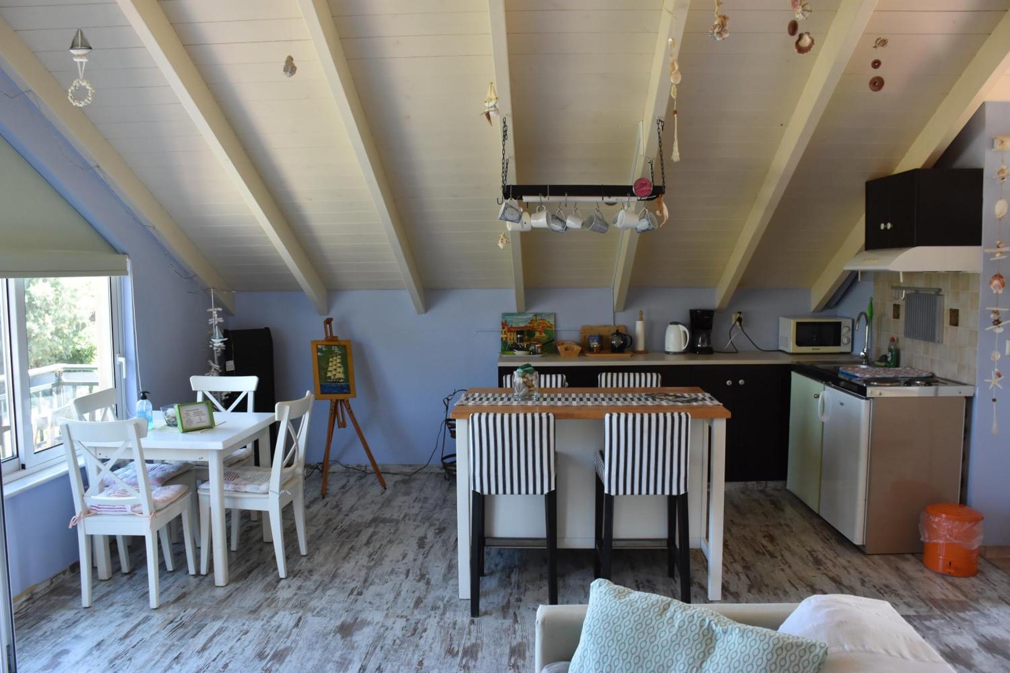 Villa Gerani Gerani  ภายนอก รูปภาพ