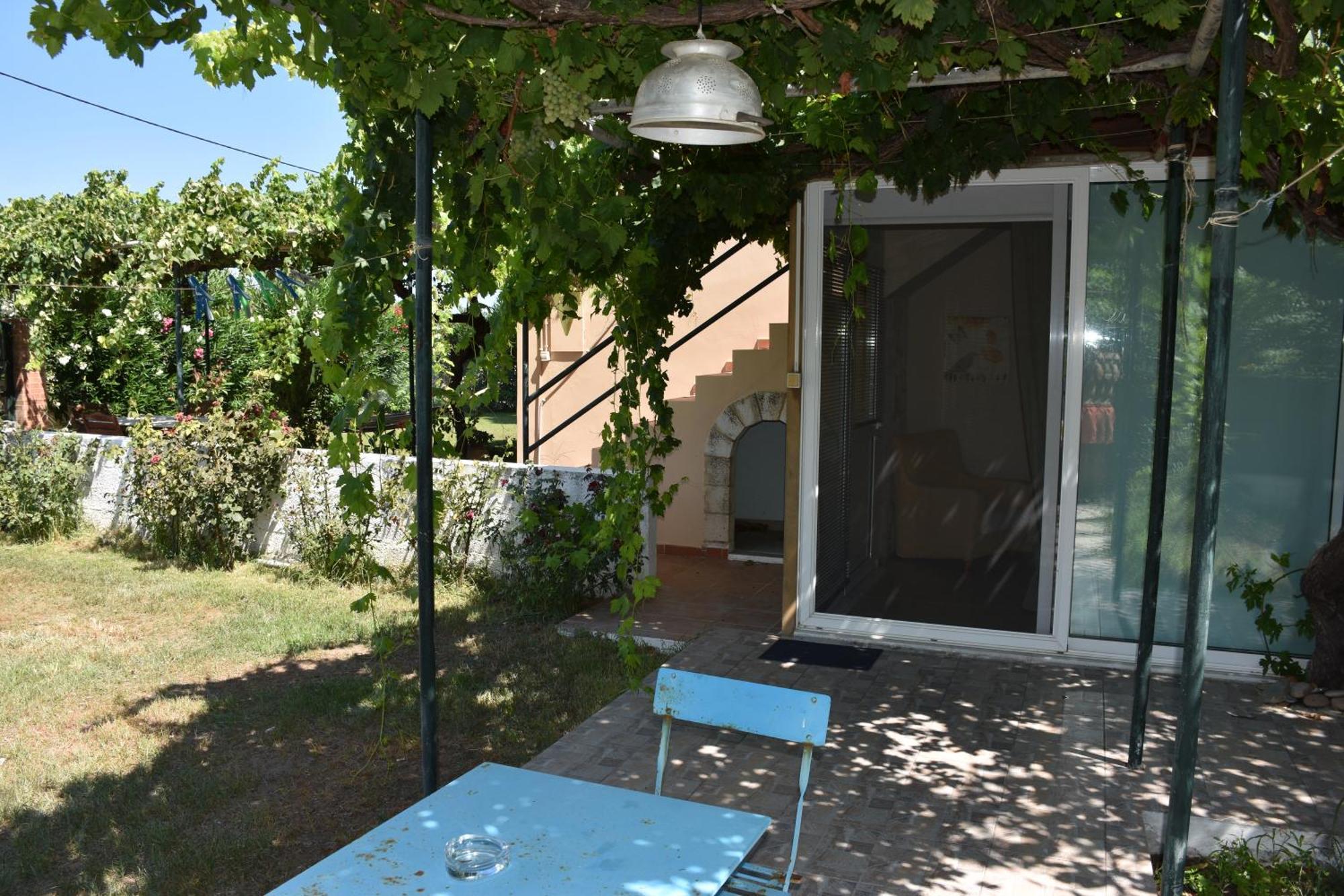 Villa Gerani Gerani  ภายนอก รูปภาพ