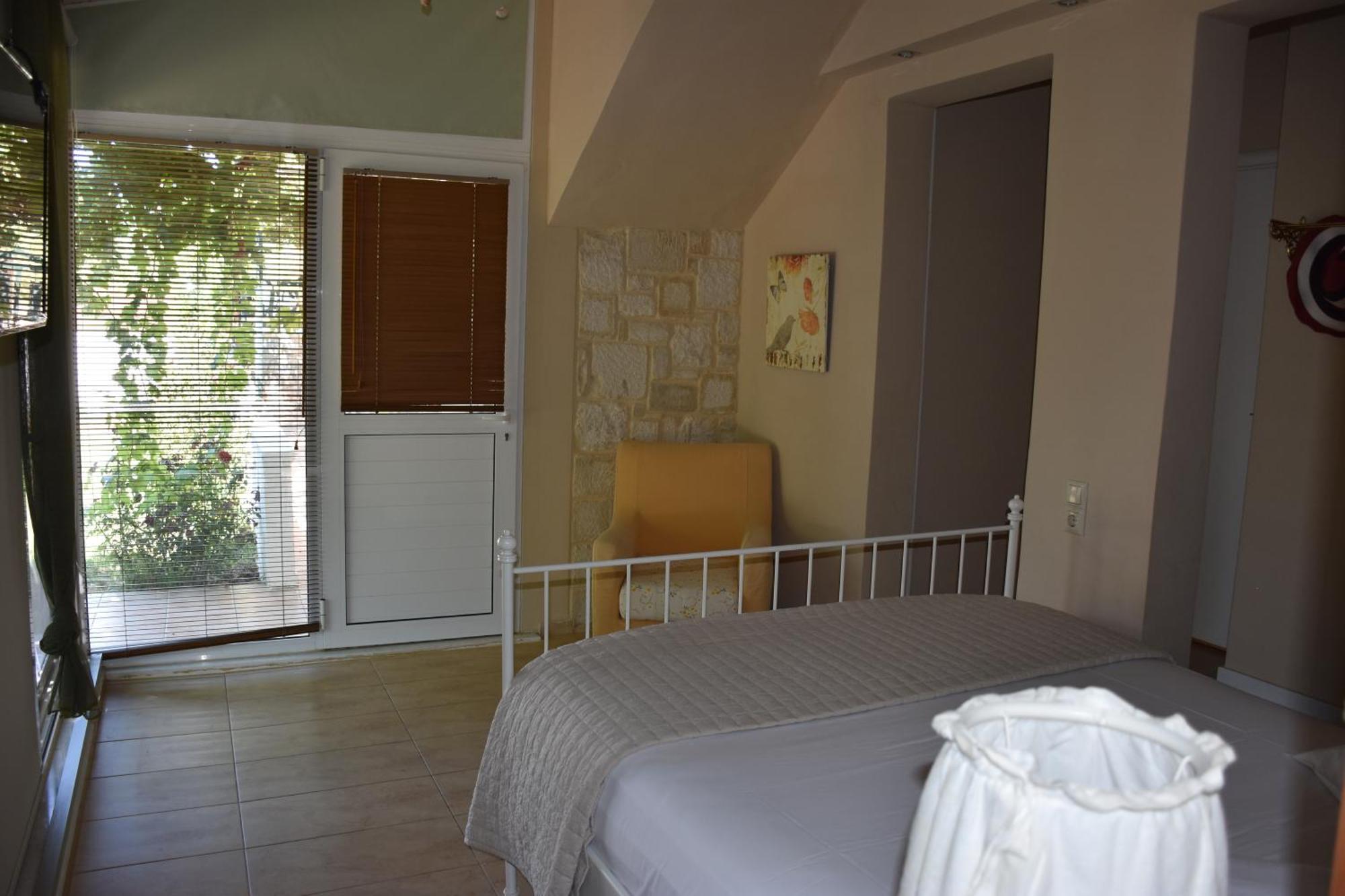 Villa Gerani Gerani  ภายนอก รูปภาพ