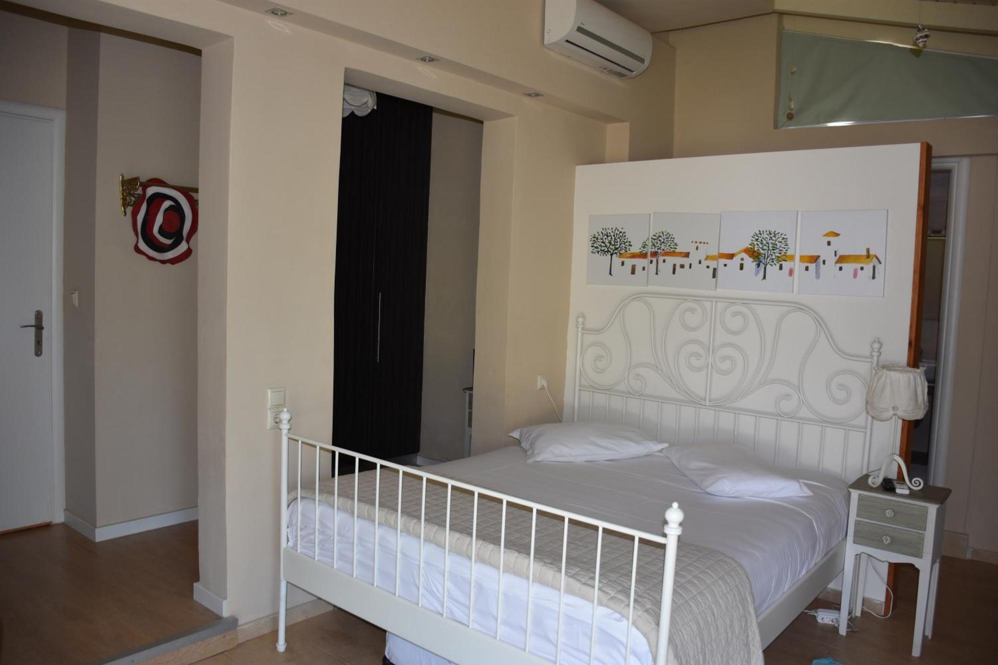 Villa Gerani Gerani  ภายนอก รูปภาพ