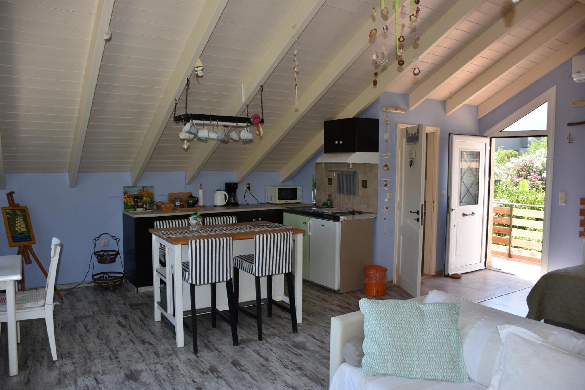Villa Gerani Gerani  ภายนอก รูปภาพ